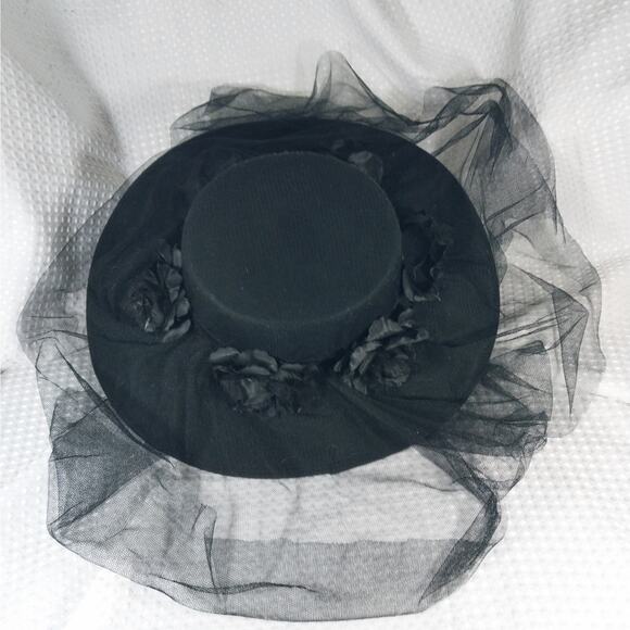 None Accessories - STUNNING BLACK FELT W/NET & ROSES WIDE BRIM HAT! MOURNING CHIC! SZ M
